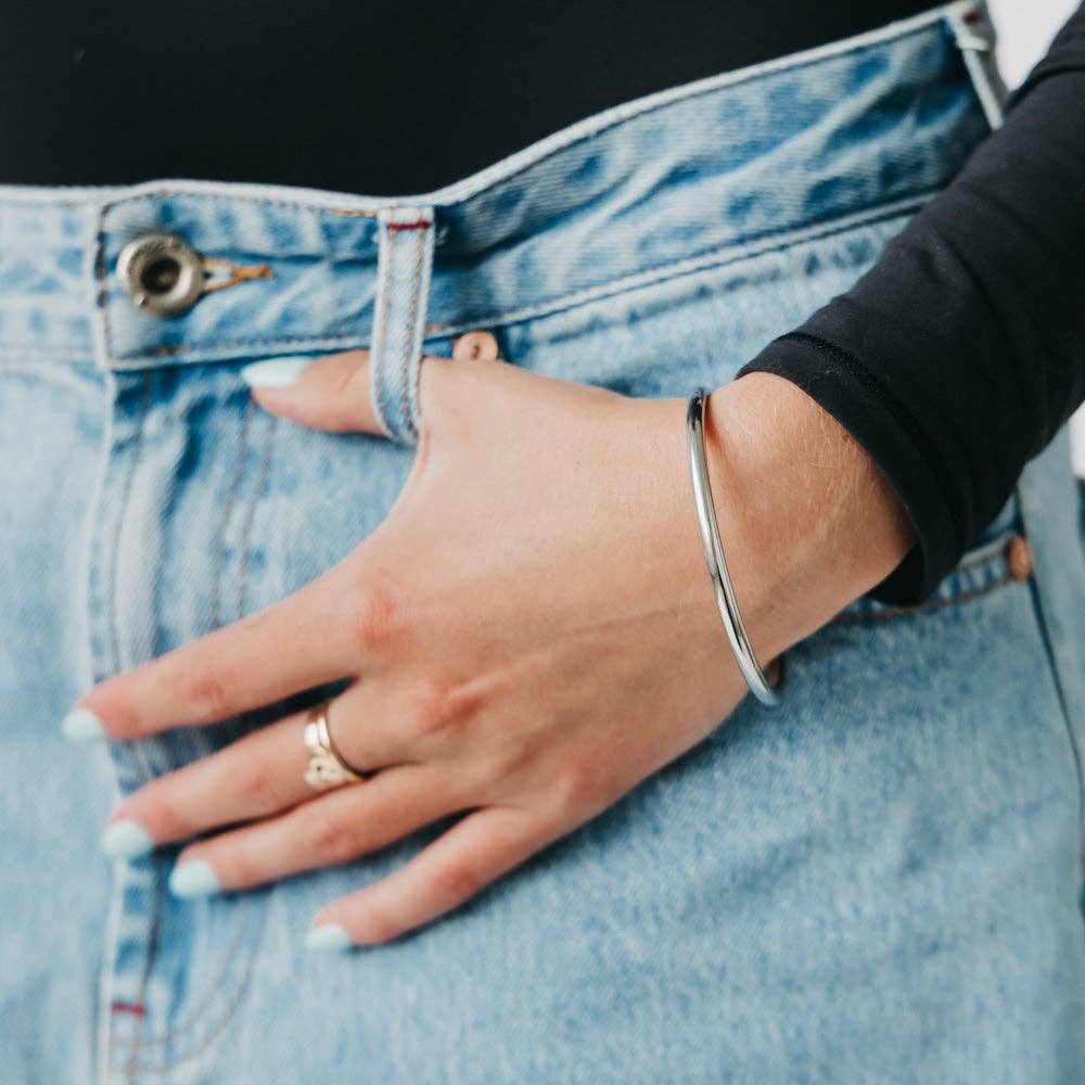 Timeless and Chic Bangle Bracelet - WATERPROOF