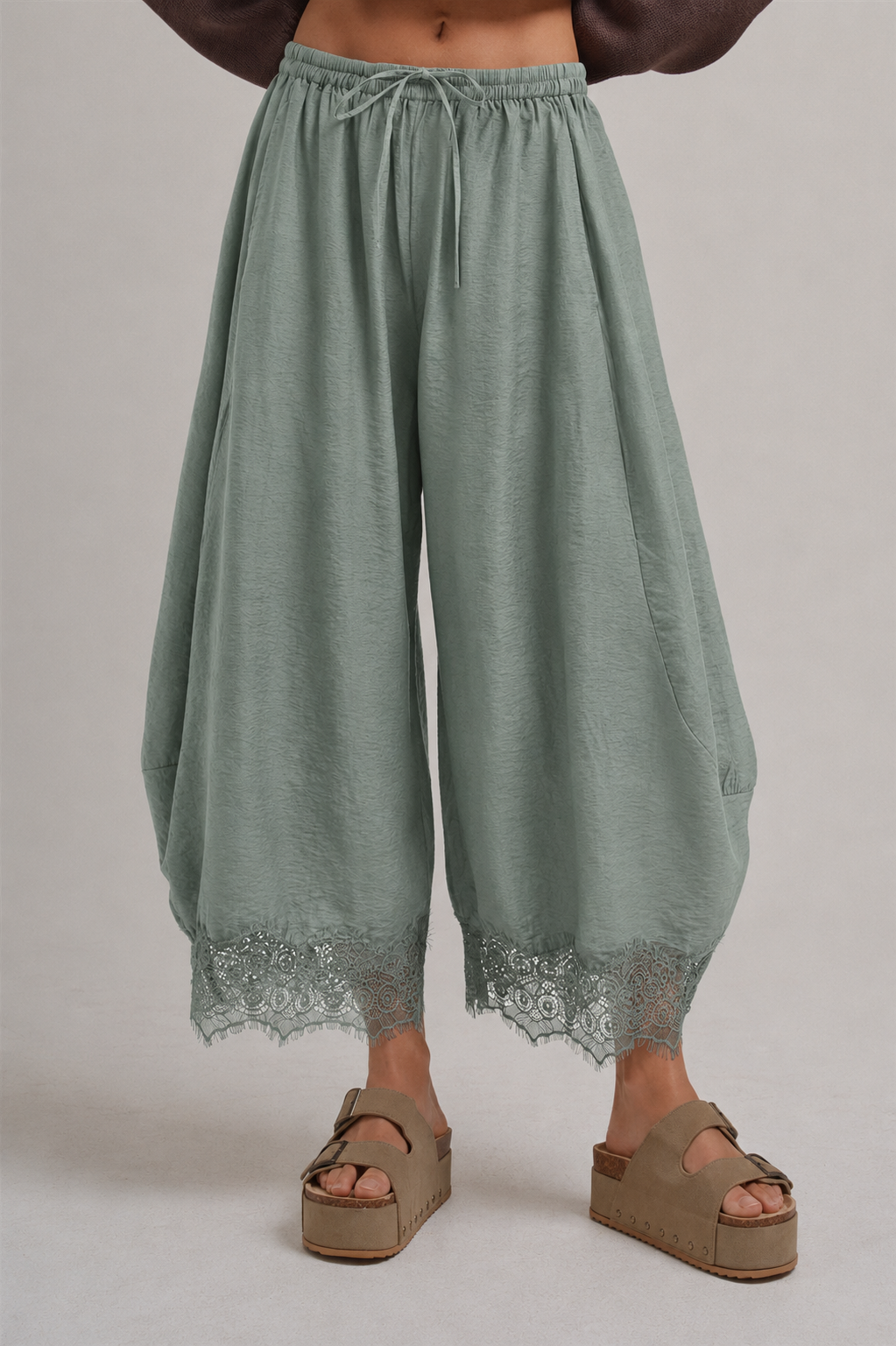 LIGHTWEIGHT FLOWY WIDE BALLOON LEG PANTS WITH DELICATE LACE