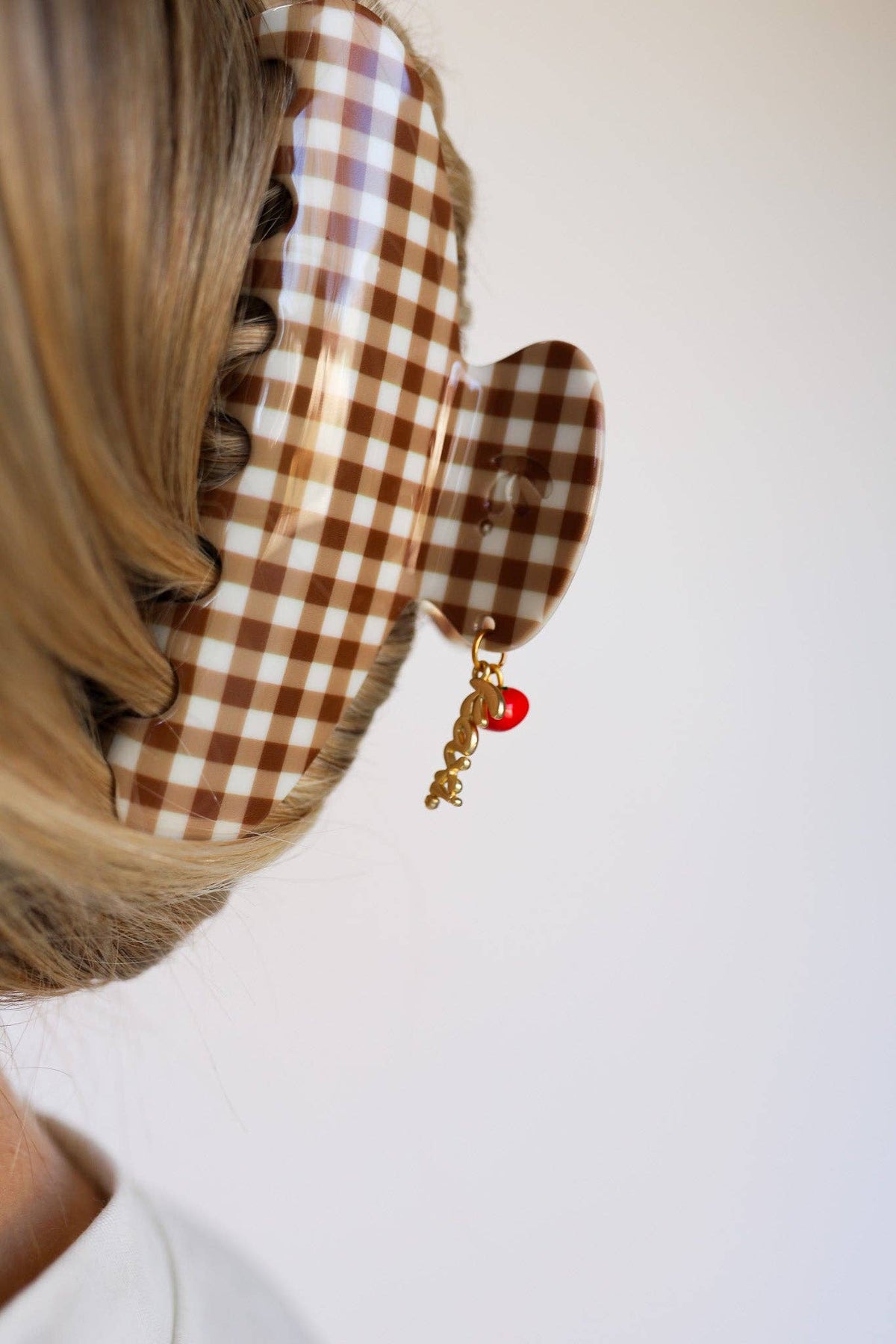 BROWN GINGHAM TOMATO CHARM CLAW - TWO SIZES