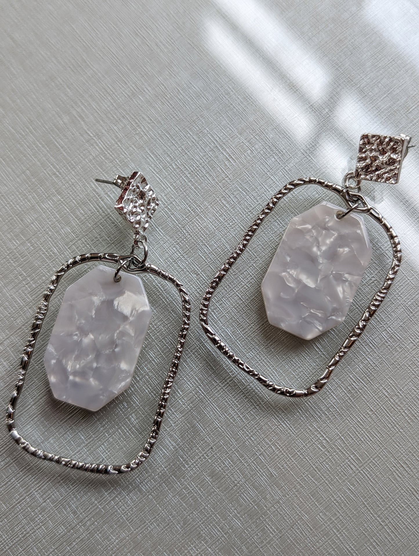 Stone Flecks Earrings