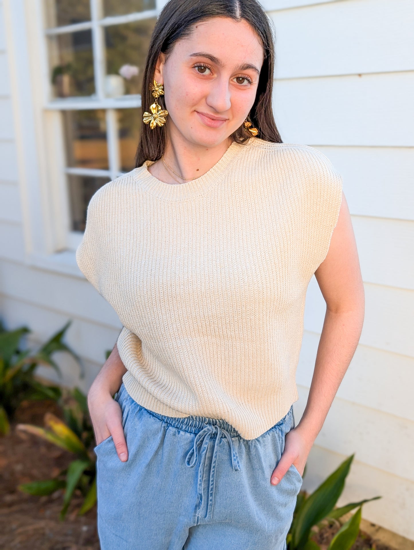 Ivory Raindrop Sleeveless Relaxed Fit Ribbed Sweater Tank