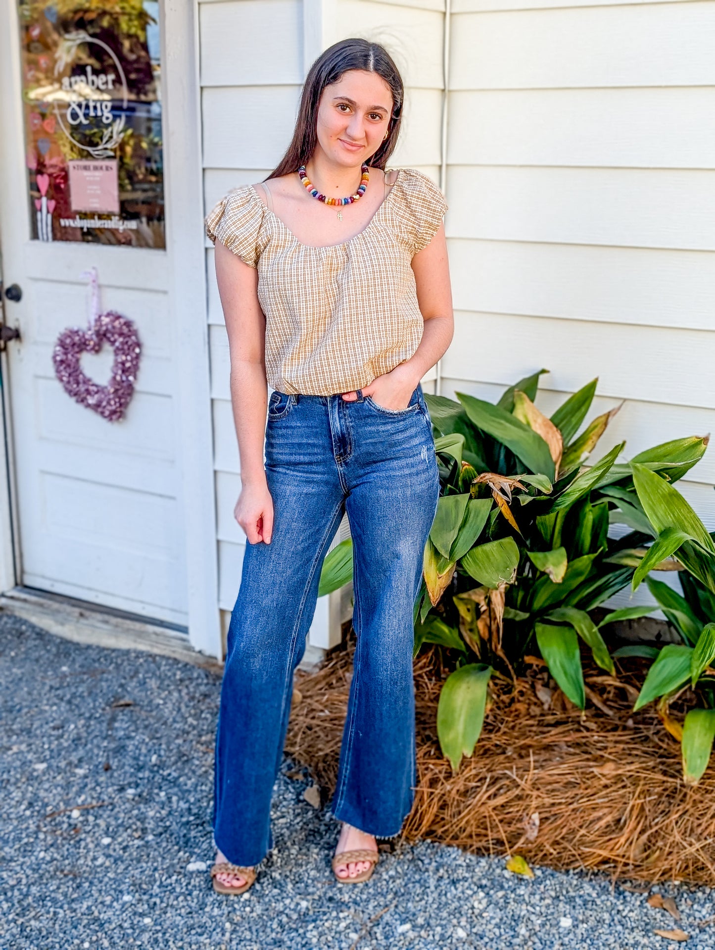 *FINAL SALE* Tan Cropped Bubble Top