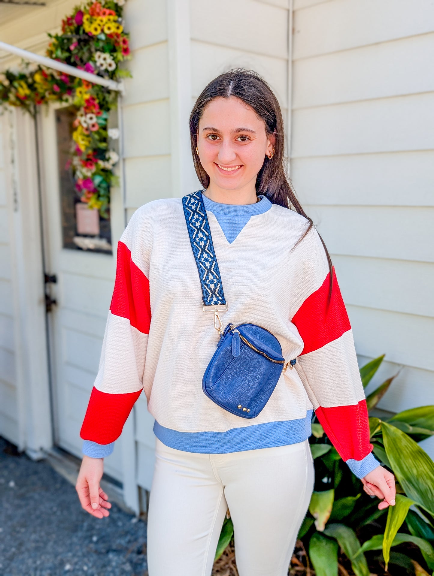 Color Block Round Neck Cloudy Knit
