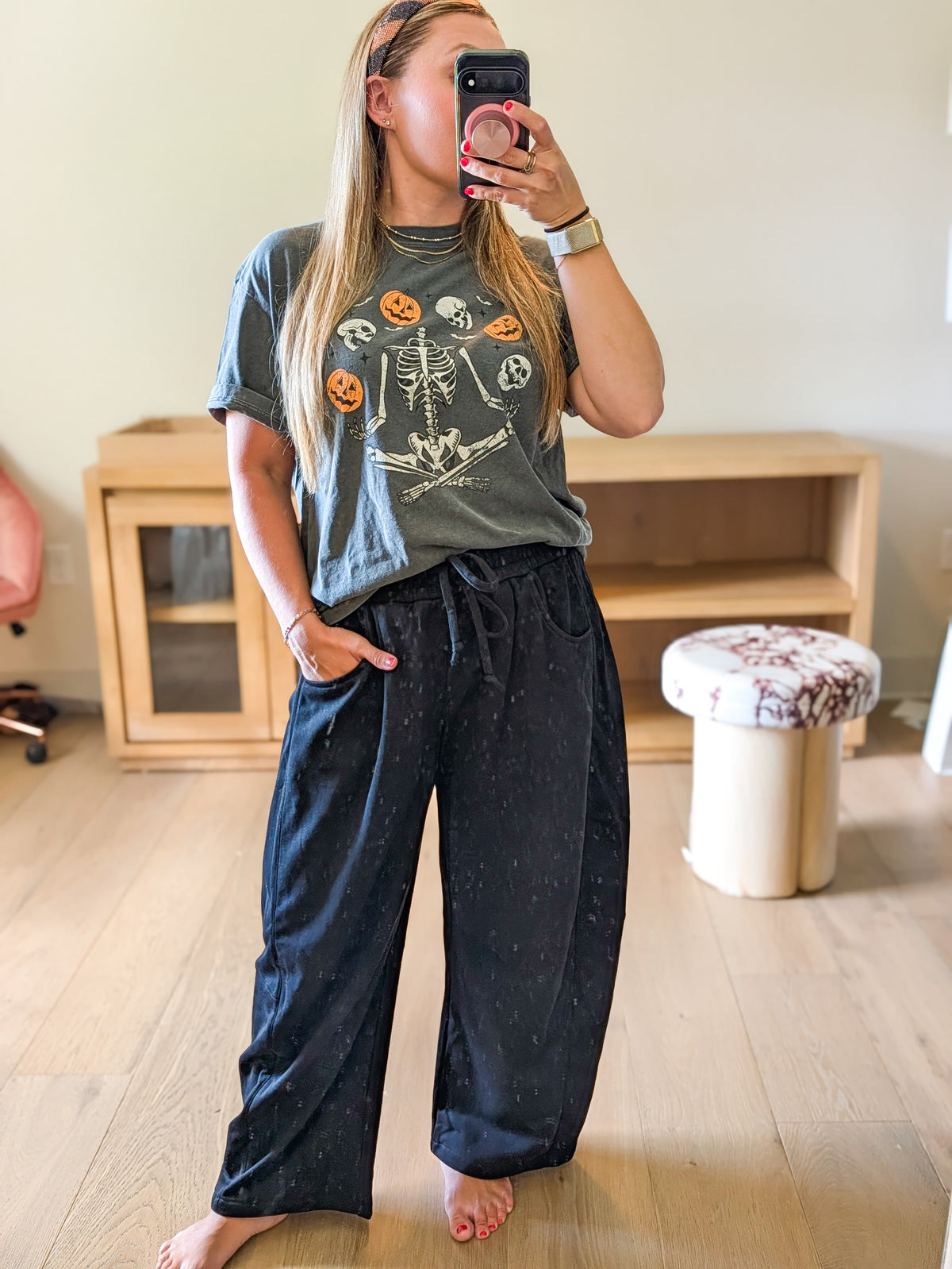 Skelton Halloween Vintage Graphic Oversized Tee
