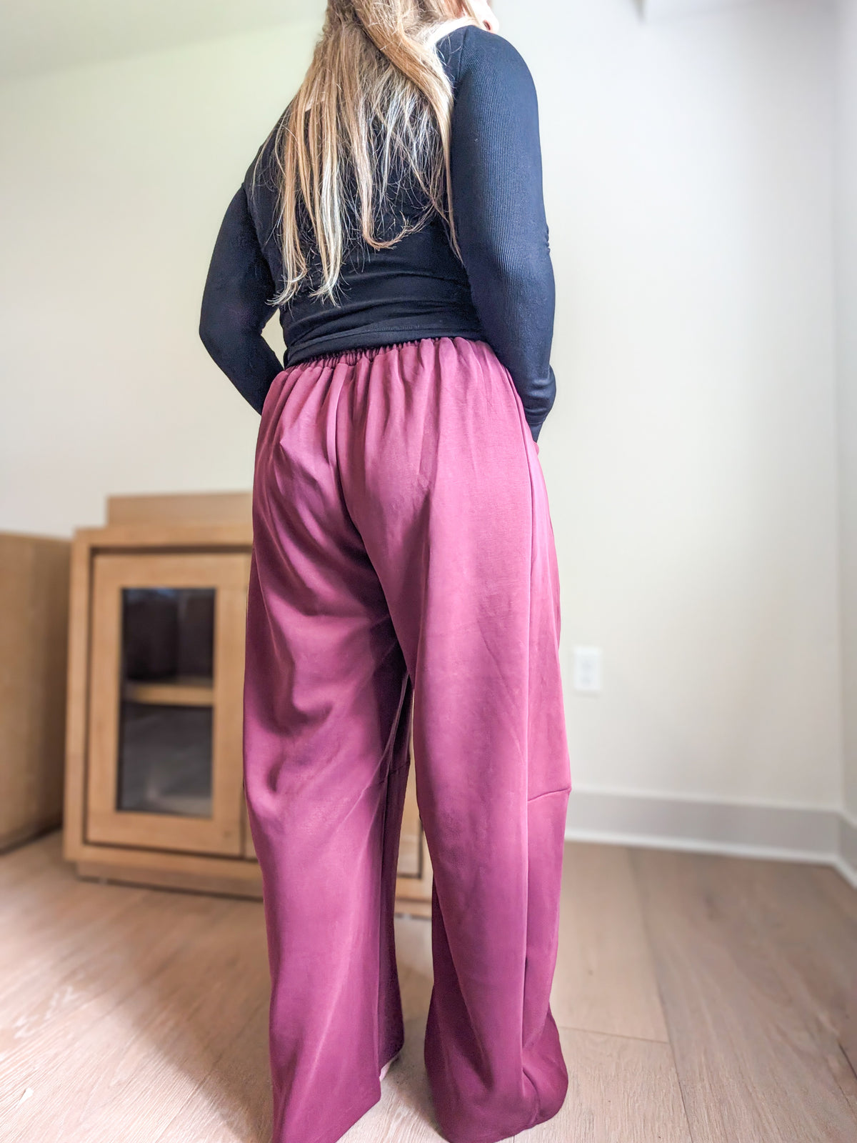 Cloud Knit Barrel Leg Pants