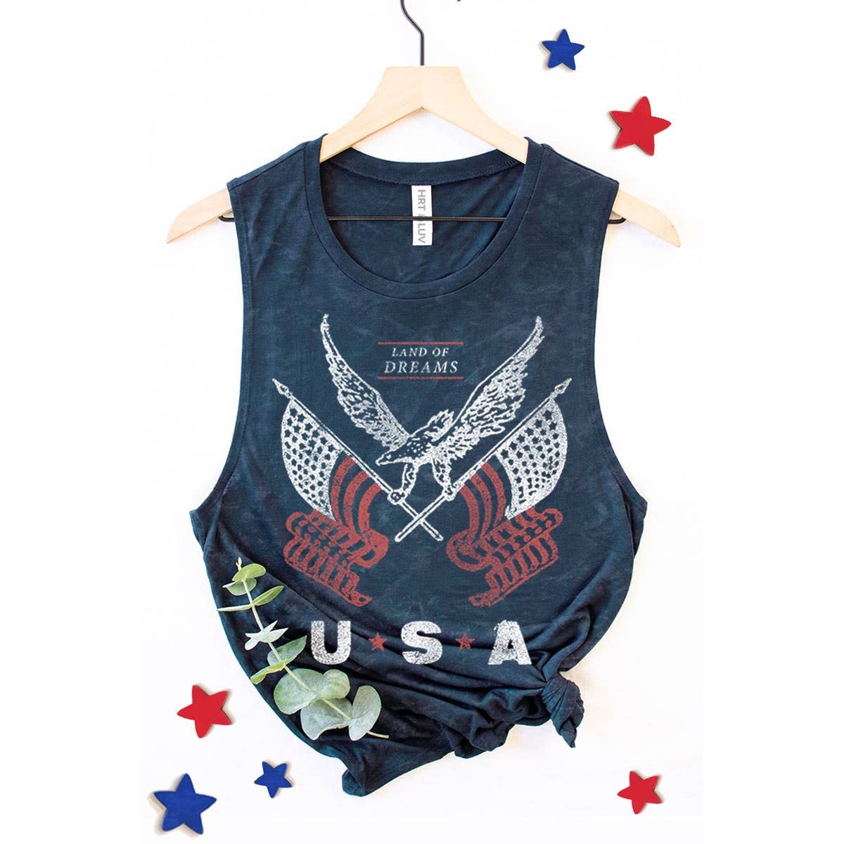 LAND OF DREAMS GRAPHIC TANK TOP