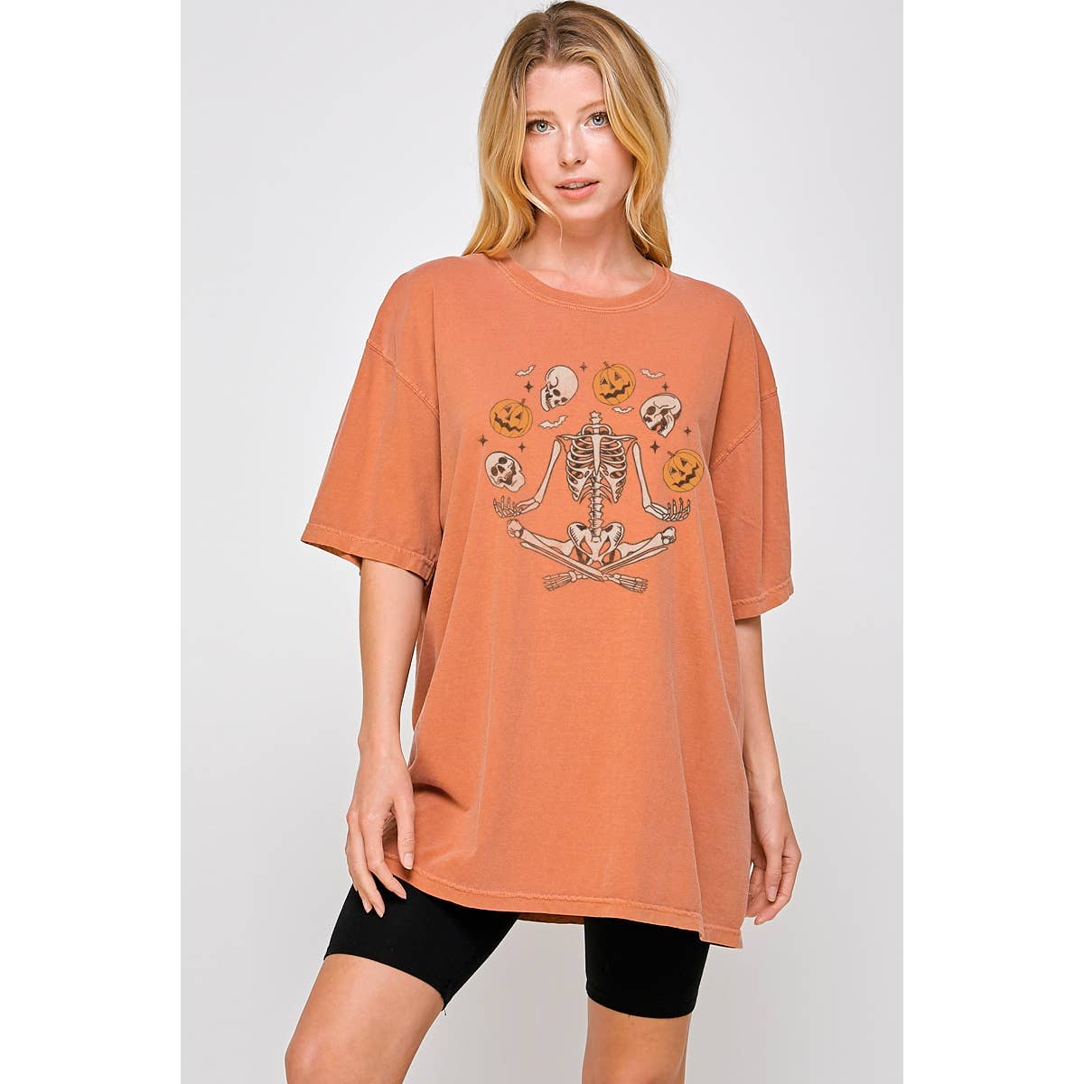 Skelton Halloween Vintage Graphic Oversized Tee