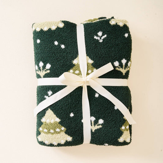 Cozy Dreams Luxe Blanket with Green Christmas Trees