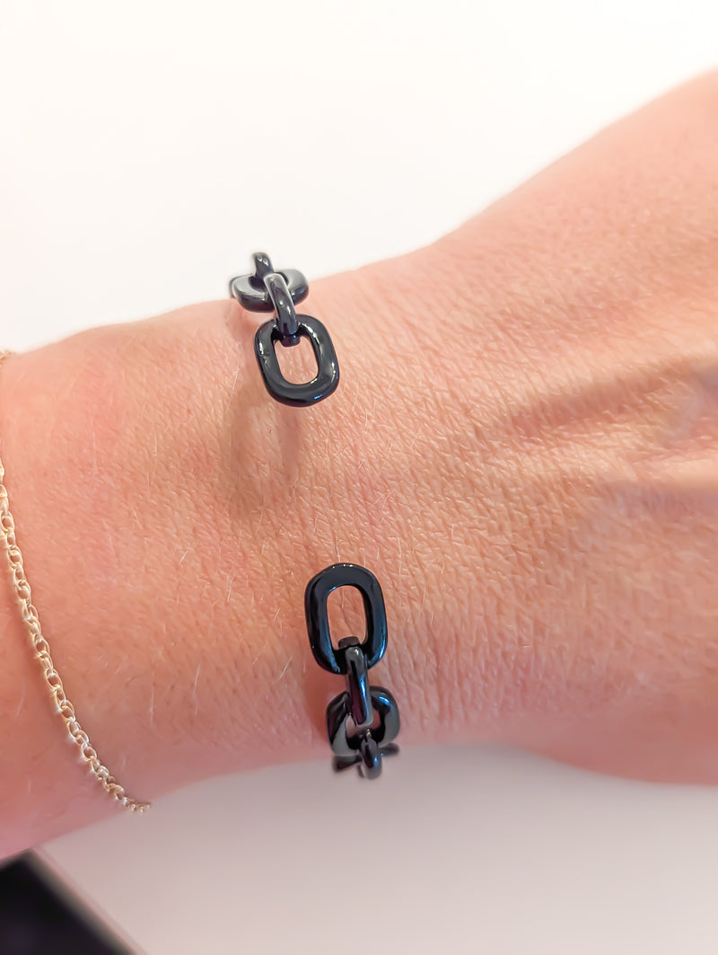Black paprclip chain bracelet