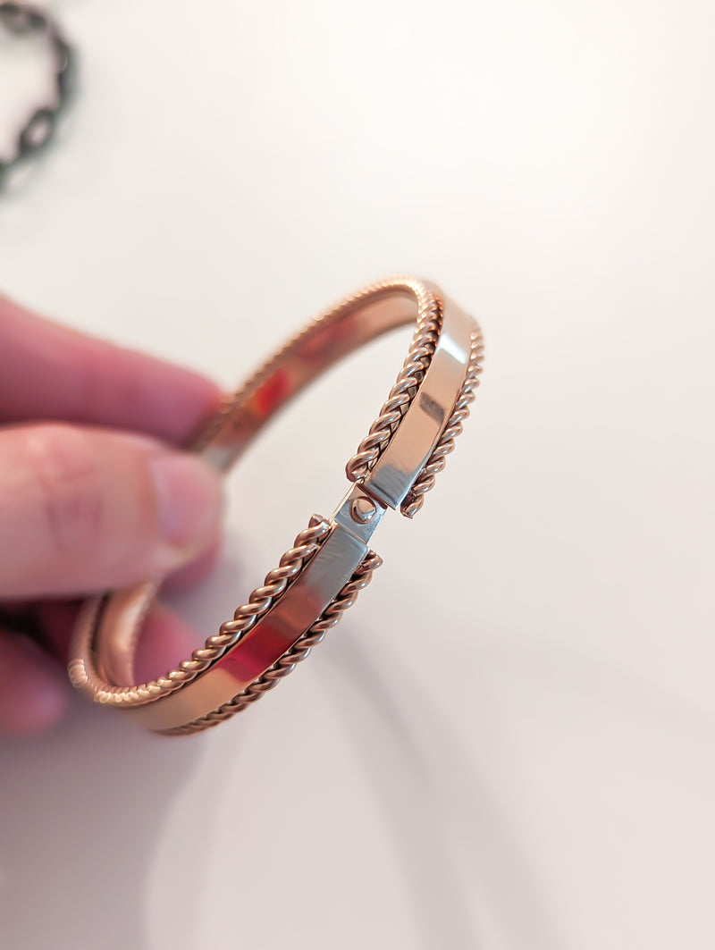Rose gold colored rope side detail bracelet